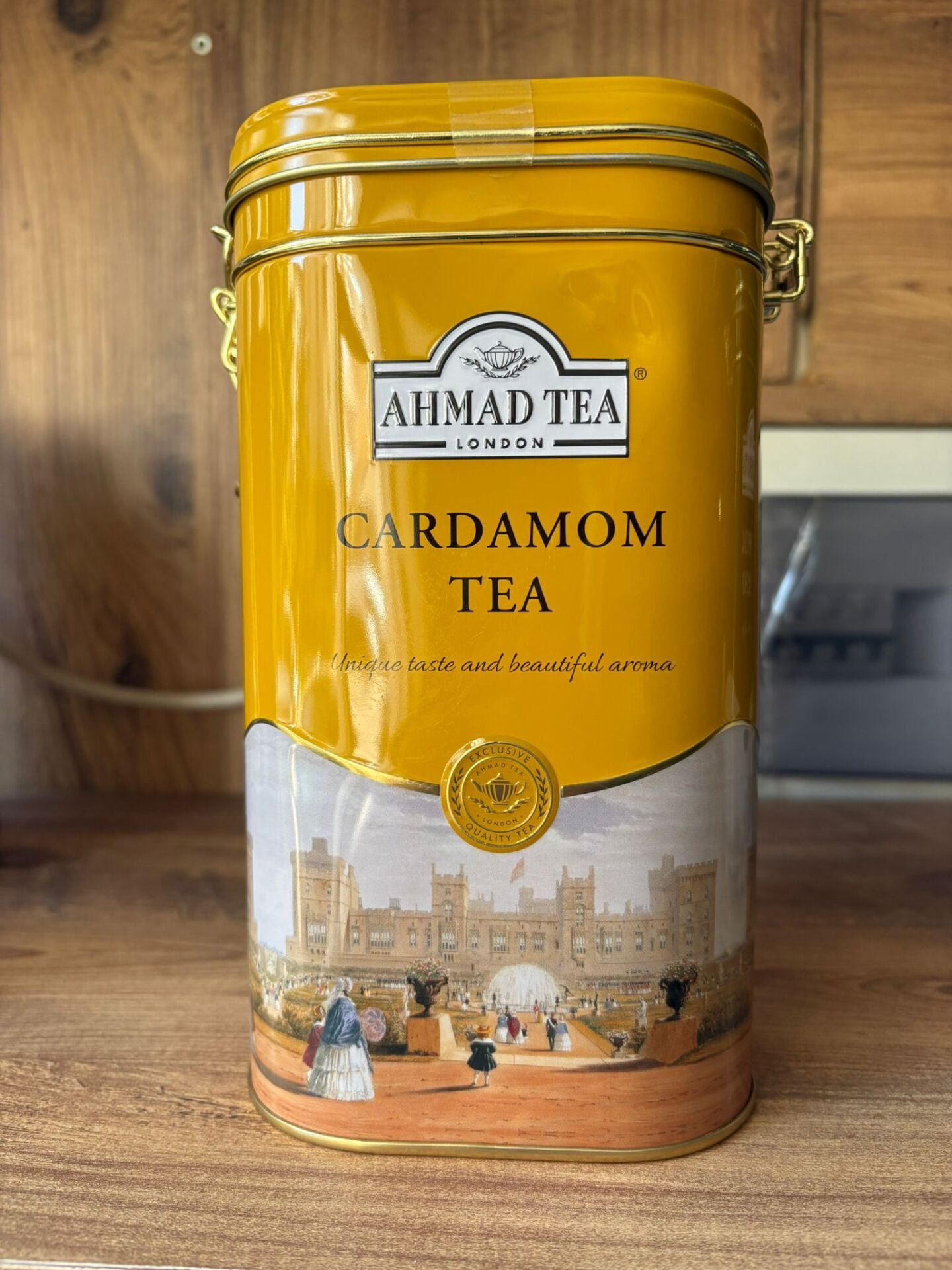 Ahmad Tea Cardamom Tea: Kakule Aromalı Siyah Dökme Çay (500g)